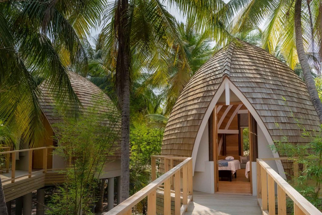 Раа Атолл: Emerald Faarufushi Resort & Spa