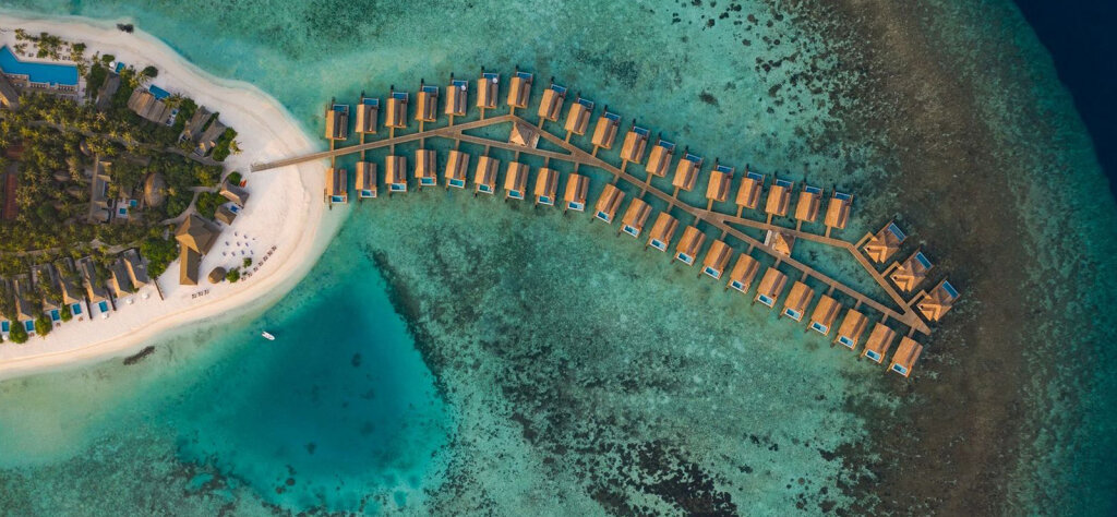 Раа Атолл: Emerald Faarufushi Resort & Spa