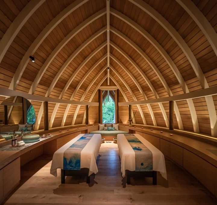 Раа Атолл: Emerald Faarufushi Resort & Spa