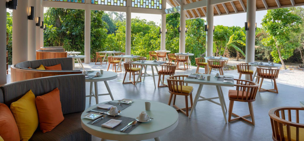 Раа Атолл: Emerald Faarufushi Resort & Spa