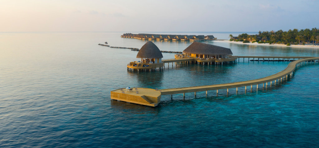 Раа Атолл: Emerald Faarufushi Resort & Spa