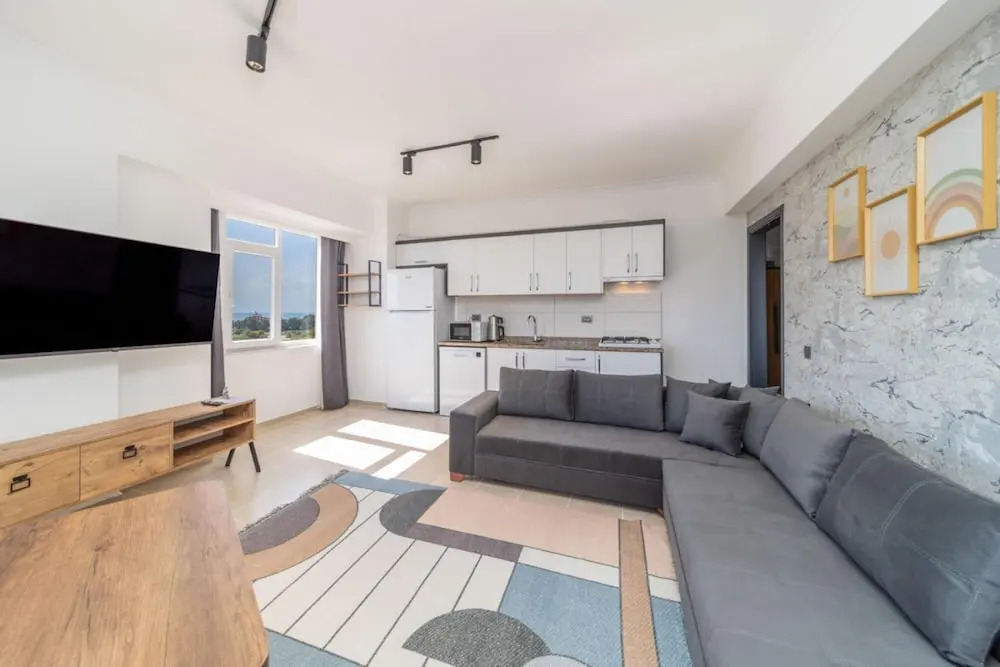 Аксу: Fantastic Flat With Balcony and View in Aksu