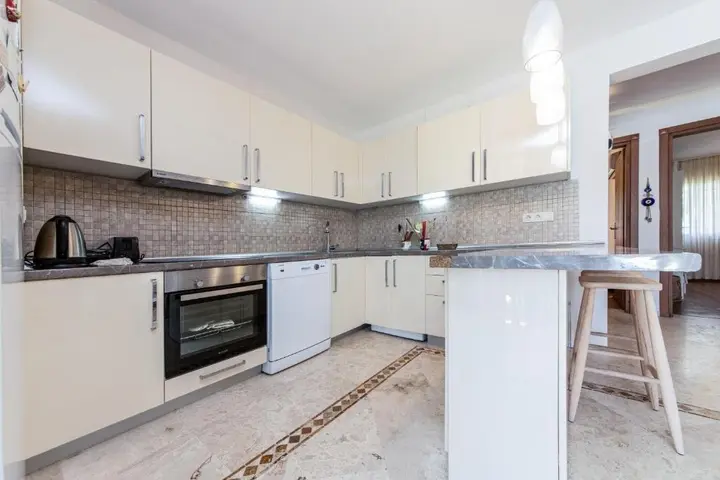 Бодрум: Luxury Villa With Shared Pool In Bodrum Ortakent