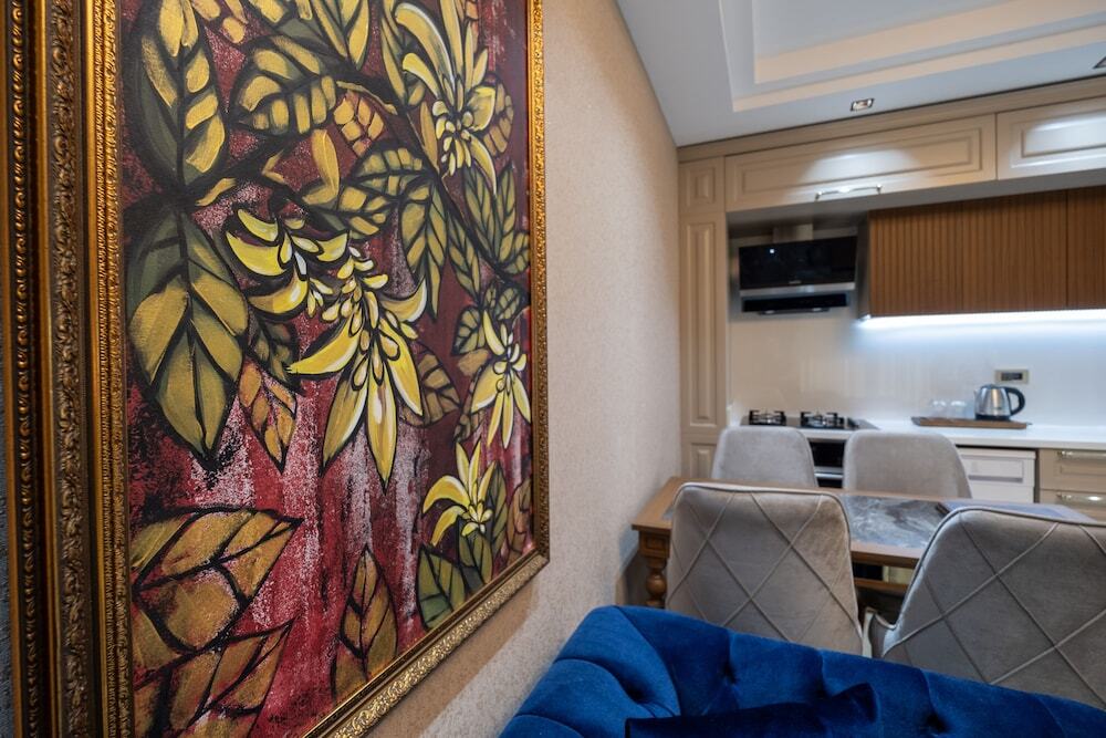 Elysium Deluxe Suites — фото 4