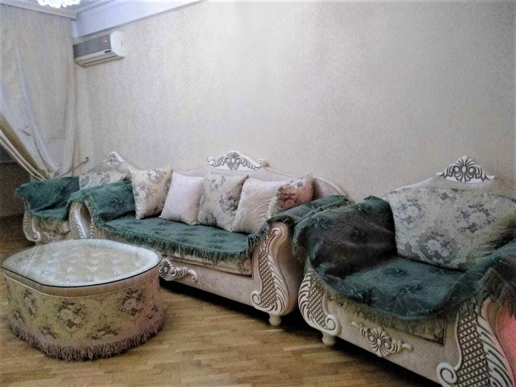 Махачкала: Белоснежка