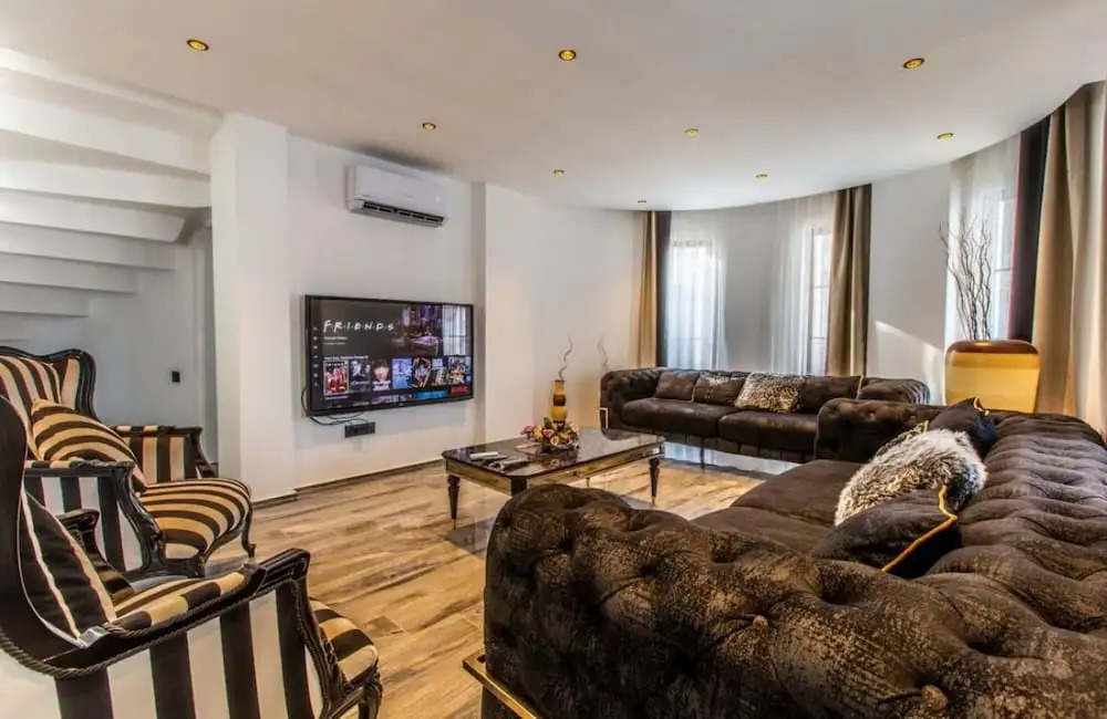 Белек: Luxurious Villa With Private Pool in Antalya