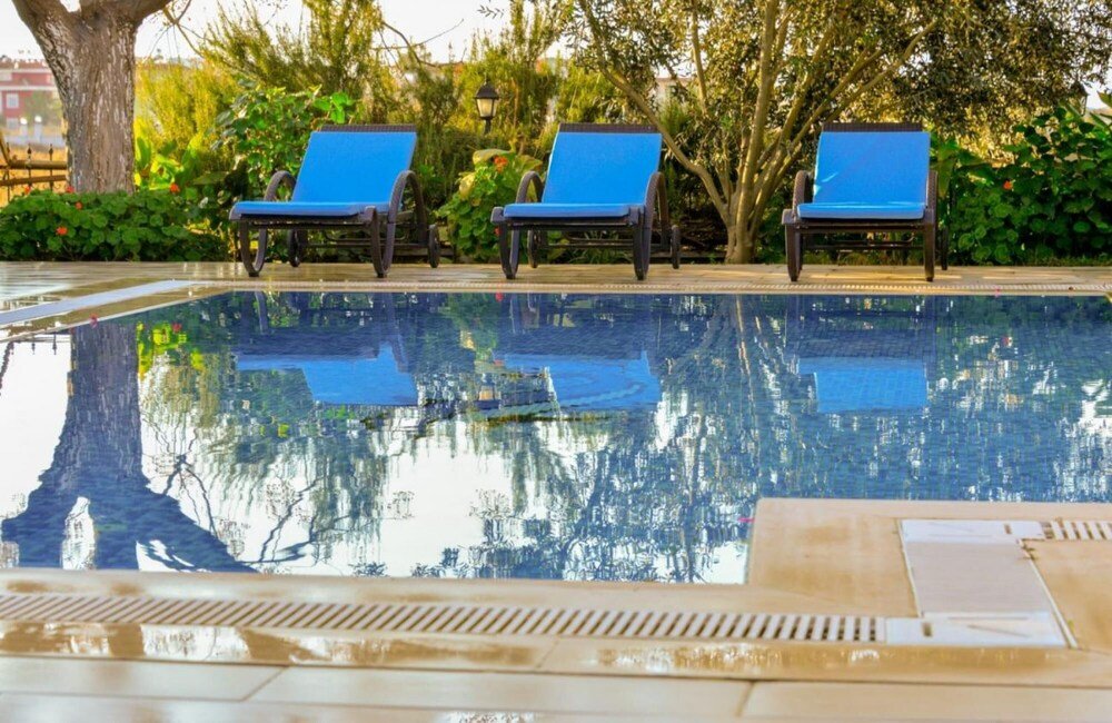 Белек: Gorgeous Secluded Villa With Private Pool and BBQ in Antalya