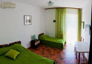 Евпатория: Апартаменты на Приморской