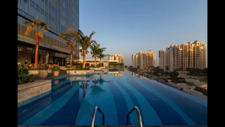 Дубай: Luxurious Stay With Spectacular View of the Palm Jumeirah
