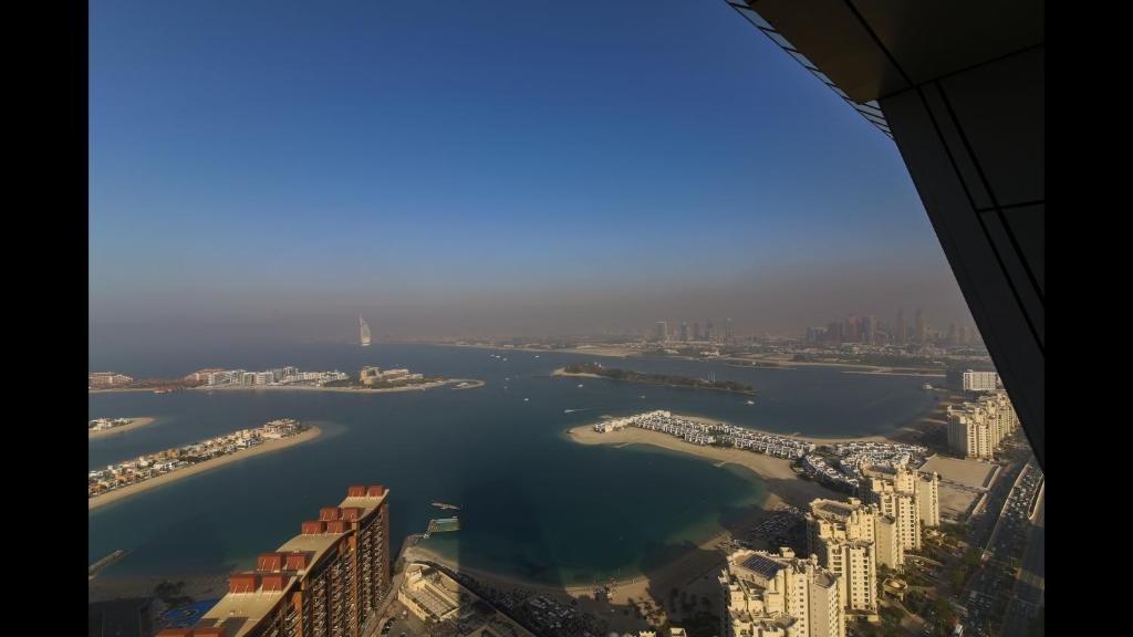 Дубай: Luxurious Stay With Spectacular View of the Palm Jumeirah