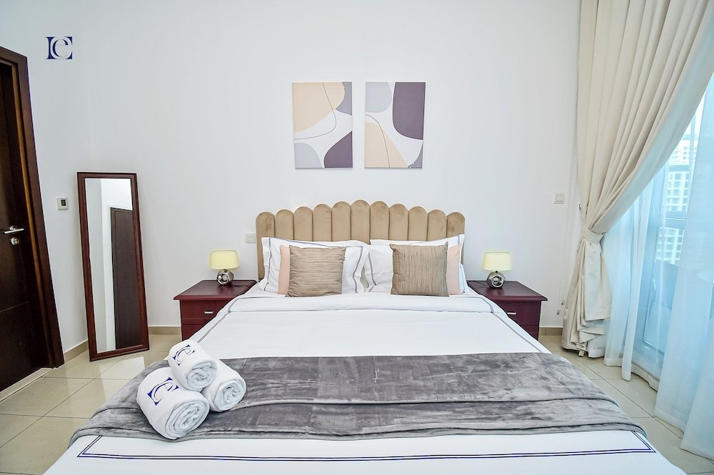 Дубай: MRNE - Spacious furnished apartment