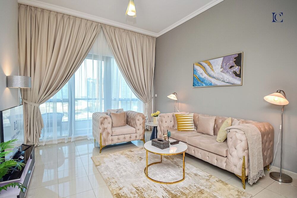 Дубай: MRNE - Spacious furnished apartment
