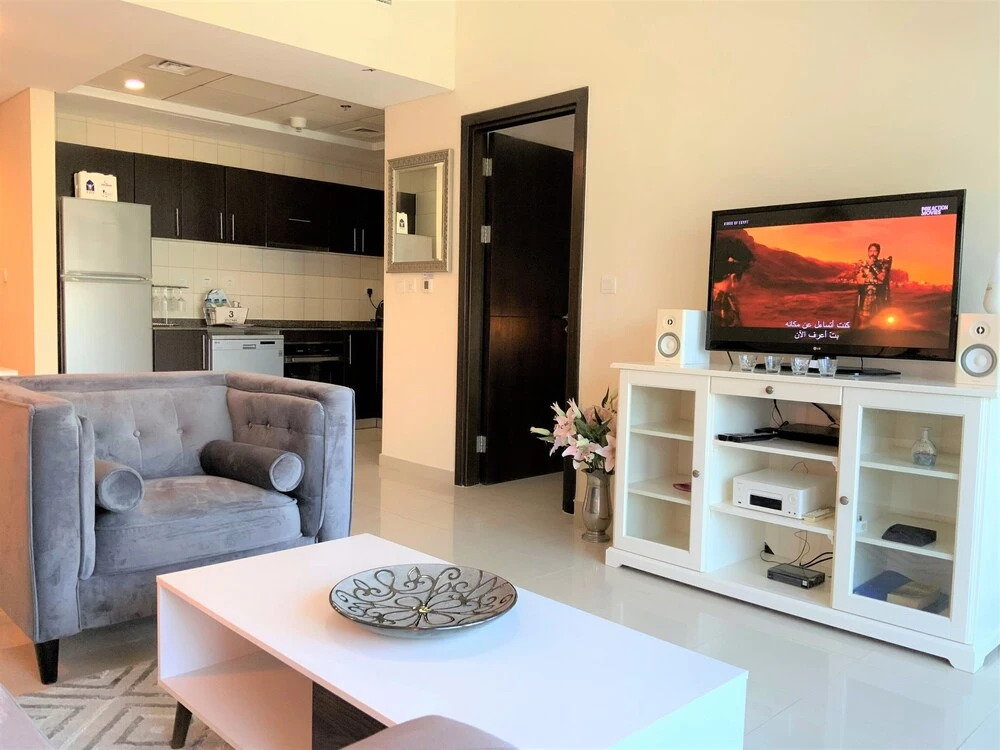 Дубай: MRNE - Spacious furnished apartment