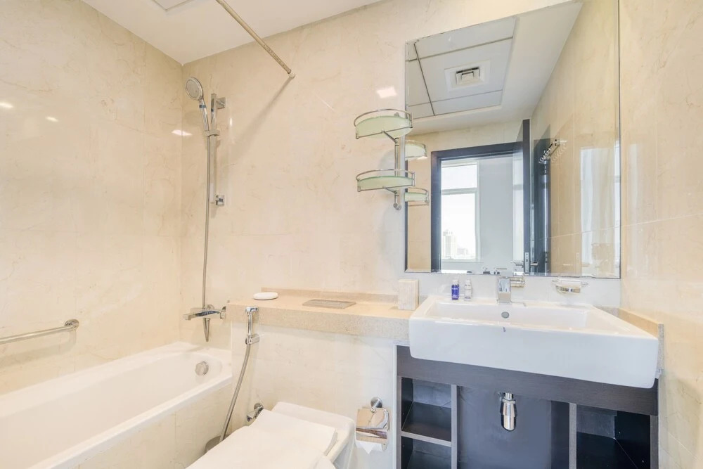 Дубай: Maison Privee - Modern Apt in JBR w/ Amazing Sea Views