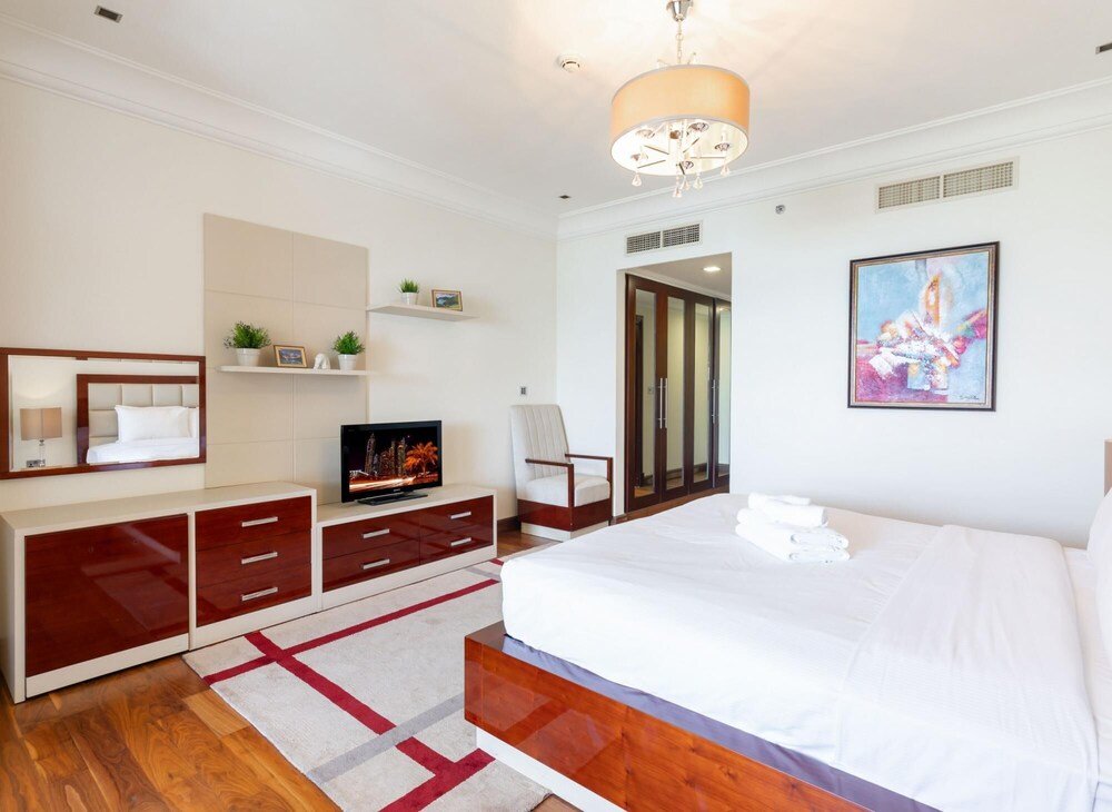 Дубай: Charming Apt With Arabesque Sea View on the Palm Jumeirah