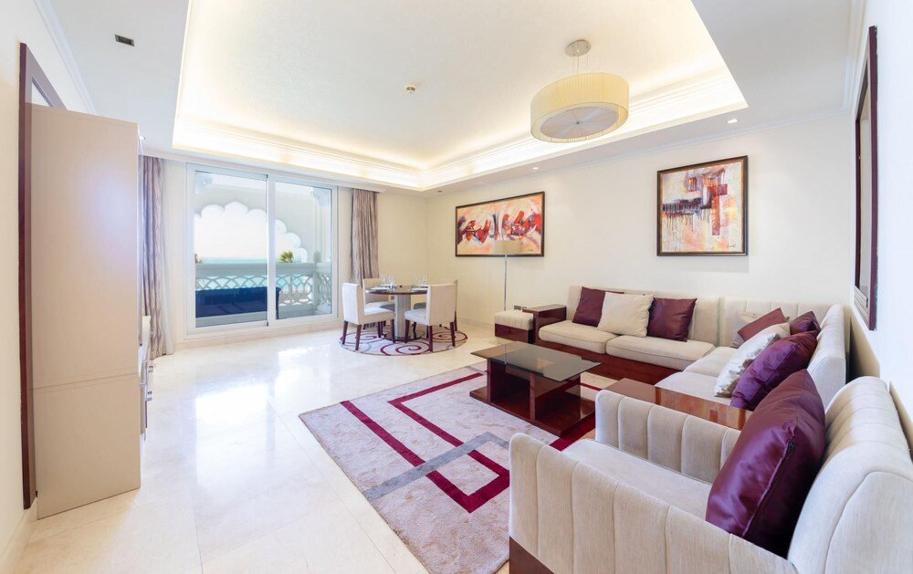 Дубай: Charming Apt With Arabesque Sea View on the Palm Jumeirah