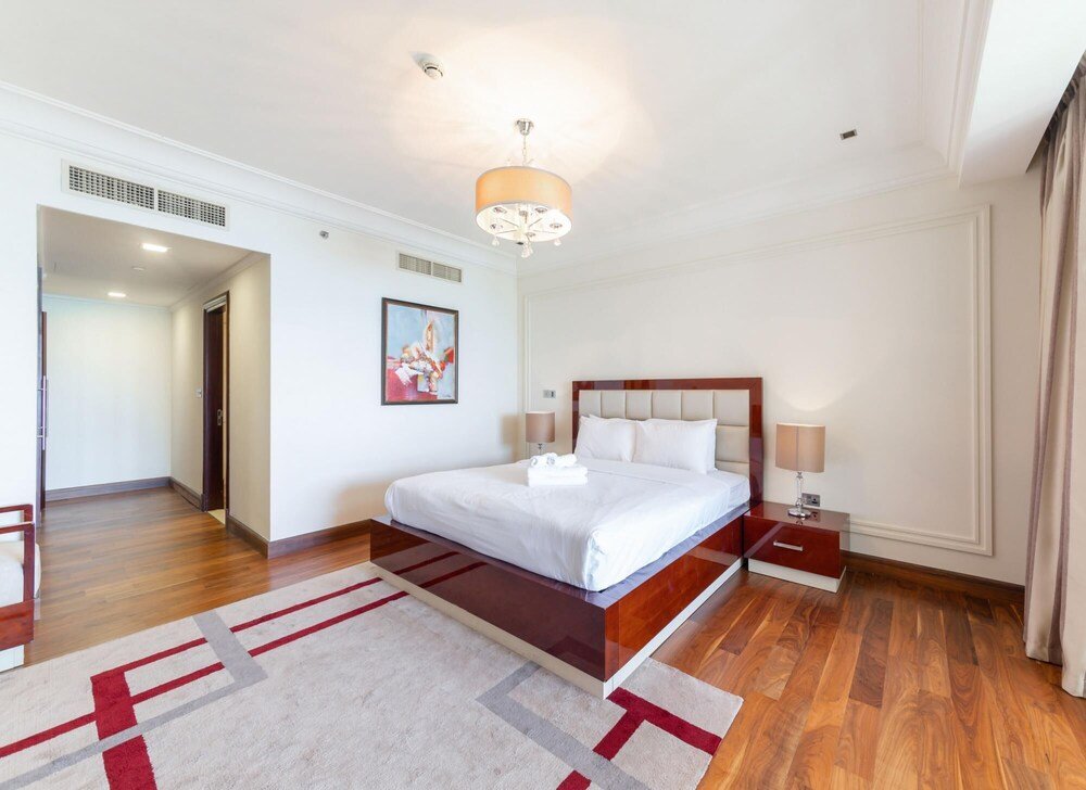 Дубай: Charming Apt With Arabesque Sea View on the Palm Jumeirah