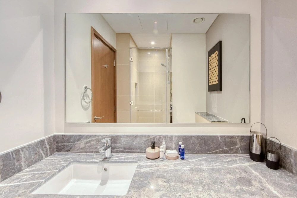 Дубай: Exclusive Sea View Apartment on the Arabian Gulf