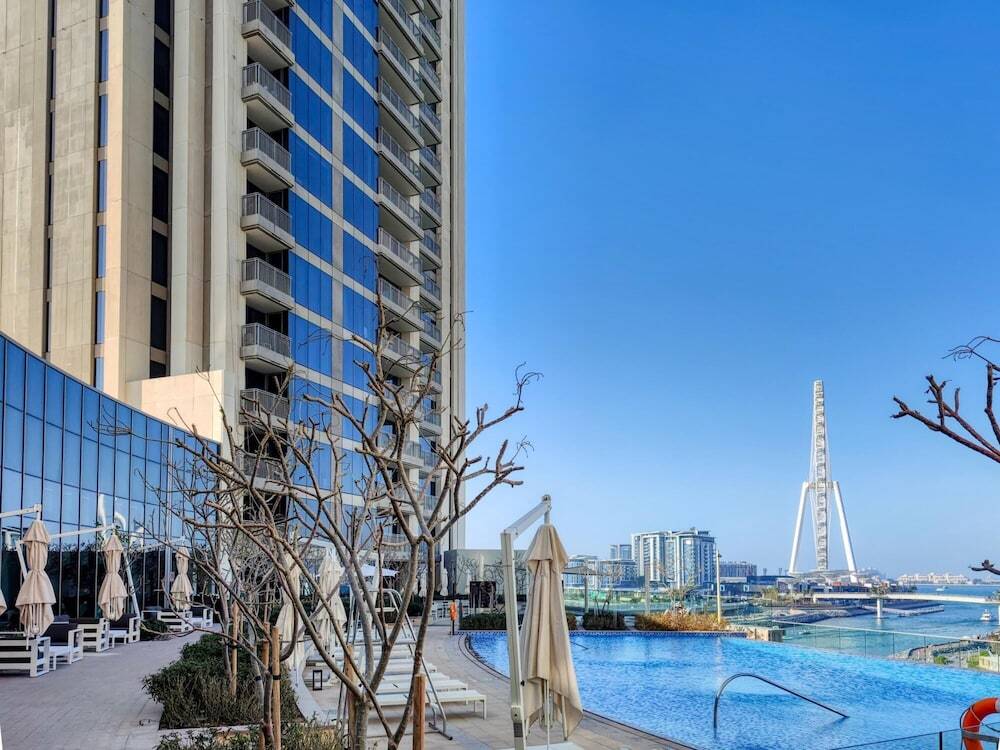 Дубай: Exclusive Sea View Apartment on the Arabian Gulf