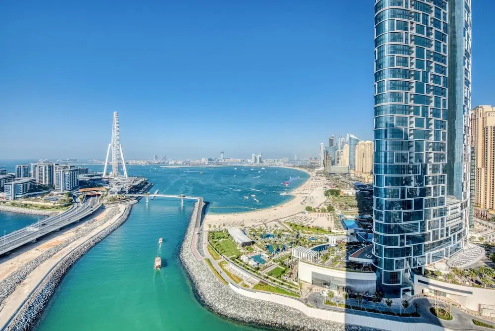 Дубай: Exclusive Sea View Apartment on the Arabian Gulf