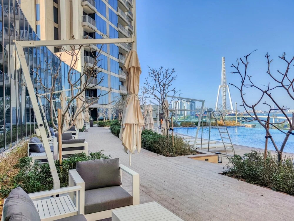 Дубай: Exclusive Sea View Apartment on the Arabian Gulf