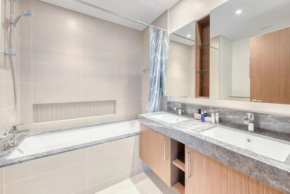 Дубай: Exclusive Sea View Apartment on the Arabian Gulf
