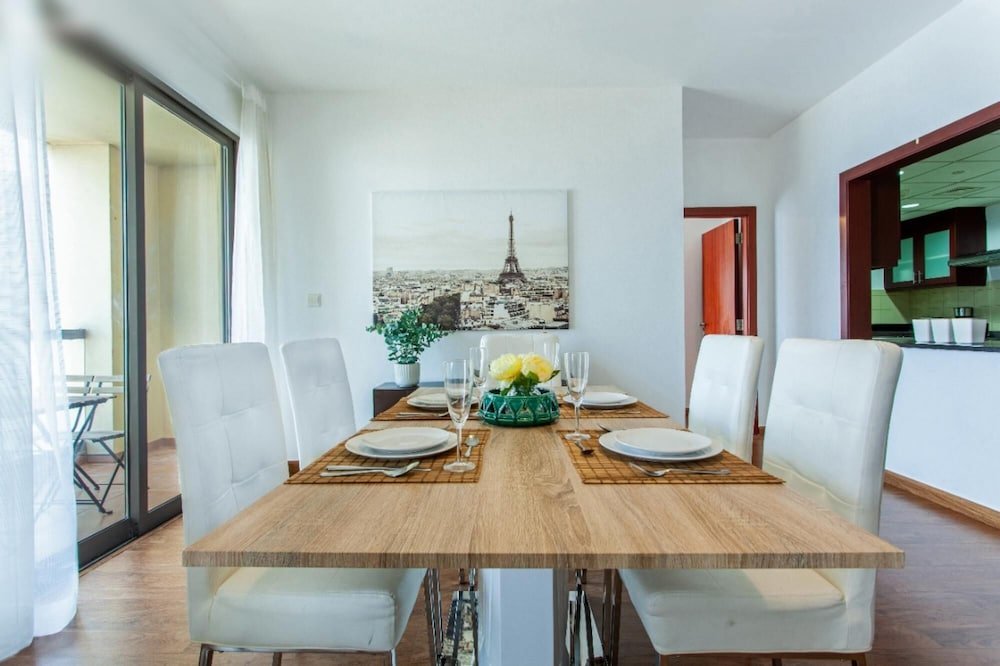 Дубай: JBR Beach Front 4 Bed High Floor
