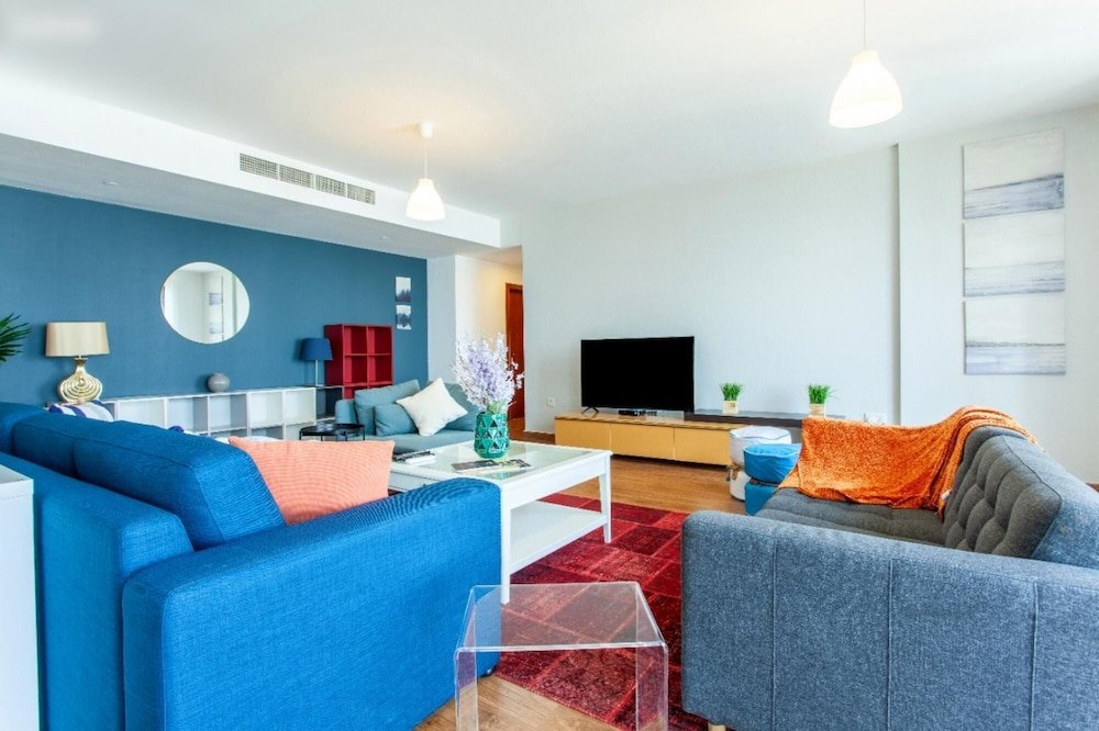 Дубай: JBR Beach Front 4 Bed High Floor