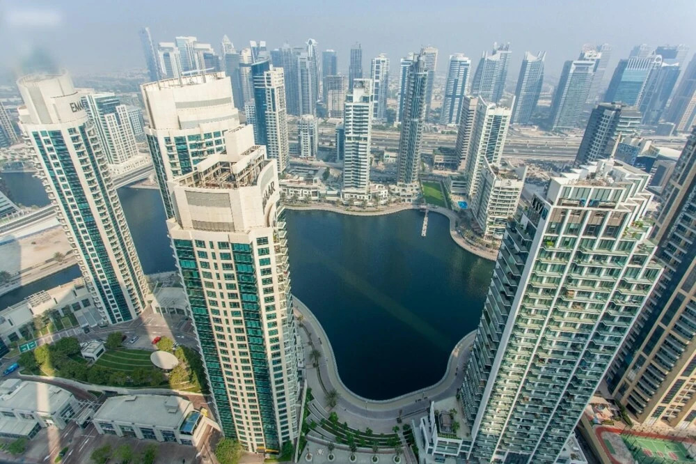 Дубай: JBR Beach Front 4 Bed High Floor