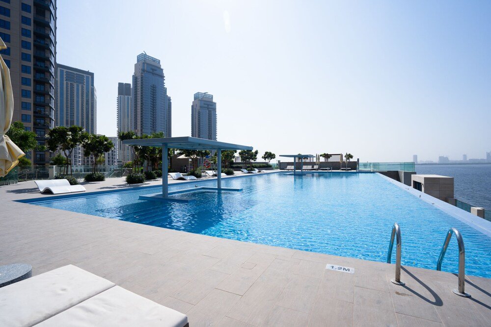 Дубай: Nasma Luxury Stays - The Grand