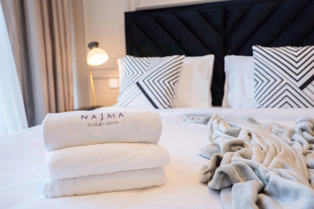 Дубай: Nasma Luxury Stays - The Grand