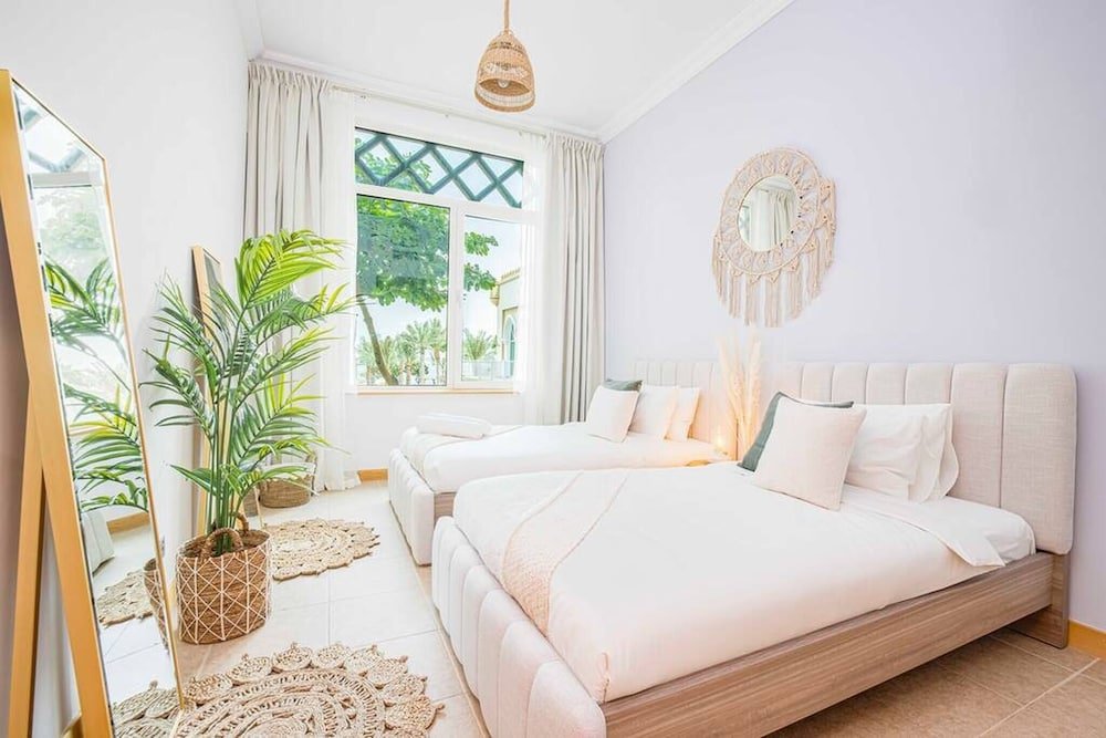 Дубай: Palm Jumeirah 2 Br M - Full Sea And Beach View
