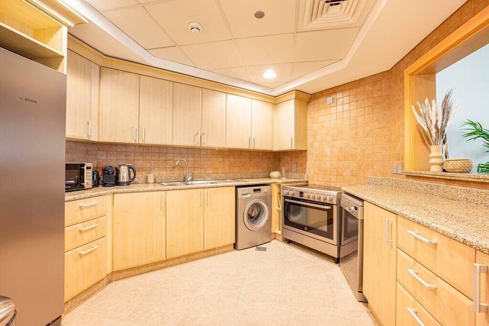 Дубай: Palm Jumeirah 2 Br M - Full Sea And Beach View
