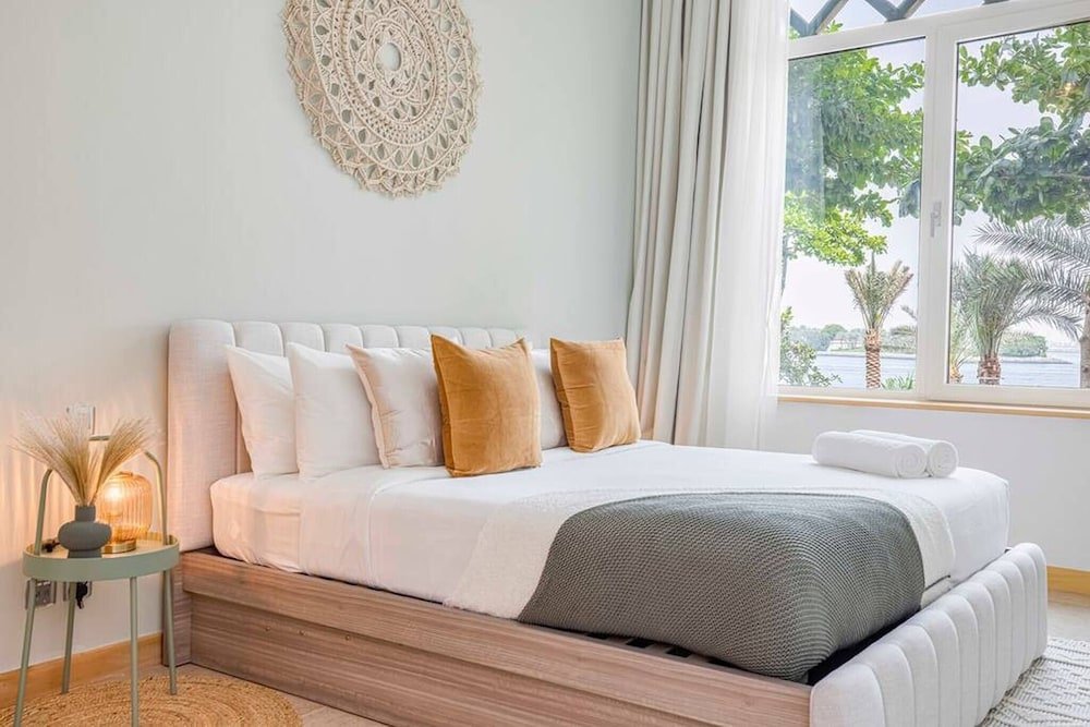 Дубай: Palm Jumeirah 2 Br M - Full Sea And Beach View