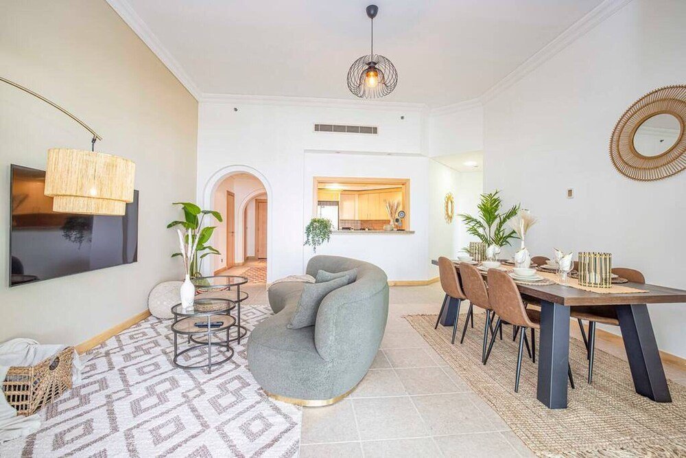 Дубай: Palm Jumeirah 2 Br M - Full Sea And Beach View