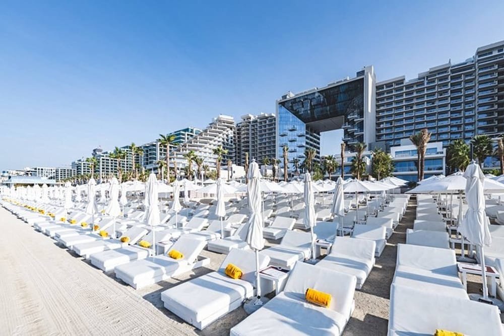 Дубай: Five Palm 2br - High Floor With Full Marina View