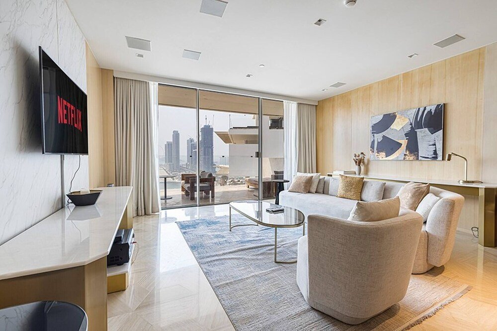 Дубай: Five Palm 2br - High Floor With Full Marina View