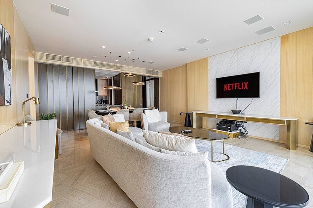 Дубай: Five Palm 2br - High Floor With Full Marina View