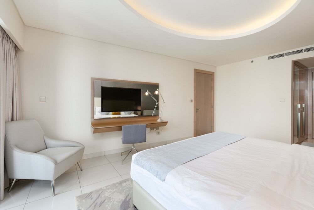 Дубай: GLOBALSTAY. DAMAC Tower Paramount