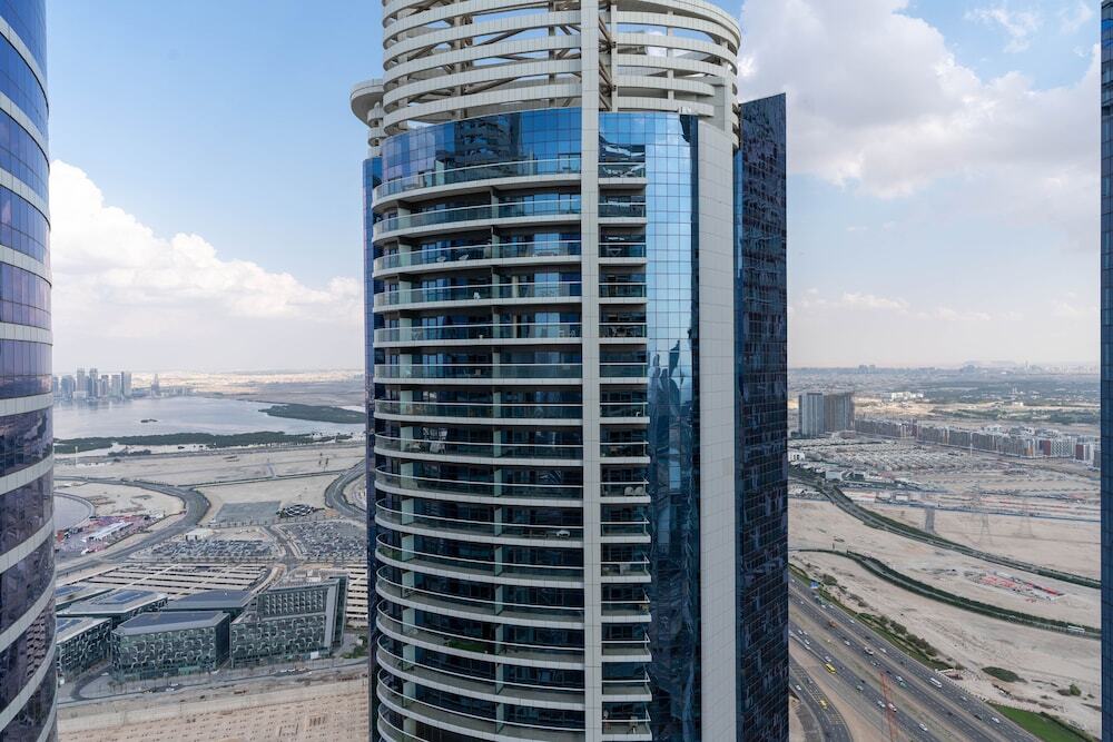 Дубай: GLOBALSTAY. DAMAC Tower Paramount