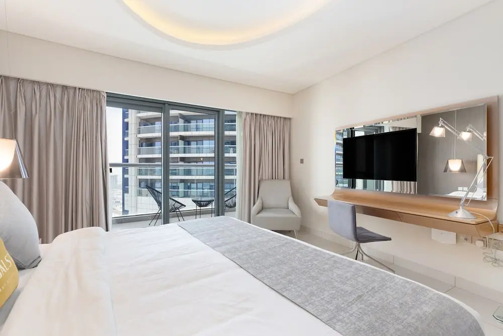 Дубай: GLOBALSTAY. DAMAC Tower Paramount