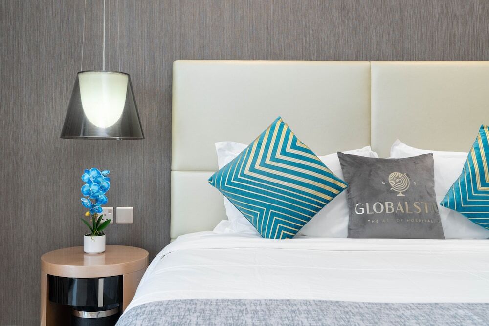 Дубай: GLOBALSTAY. DAMAC Tower Paramount