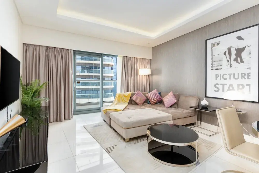 Дубай: GLOBALSTAY. DAMAC Tower Paramount