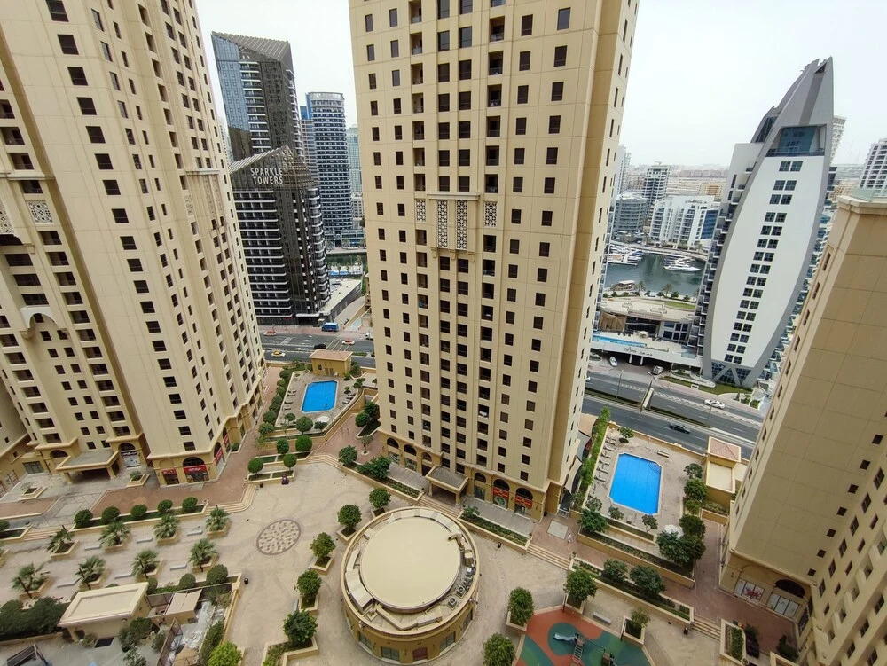 Дубай: Whitesage - Magnificent Waterfront Apt, Steps From the Beach