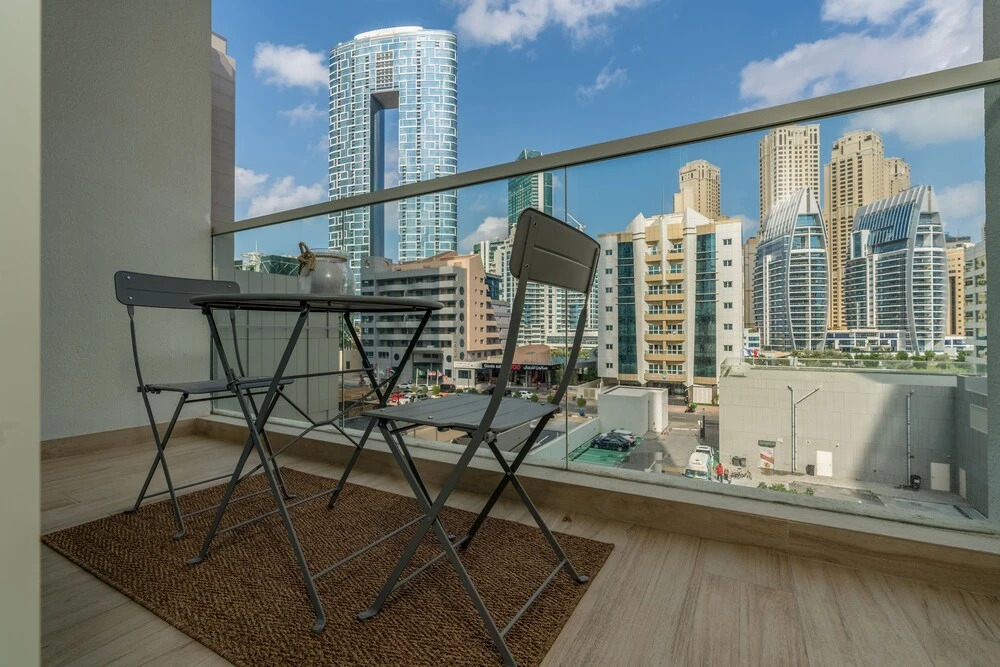 Дубай: Stunning Apt Marina view with Balcony