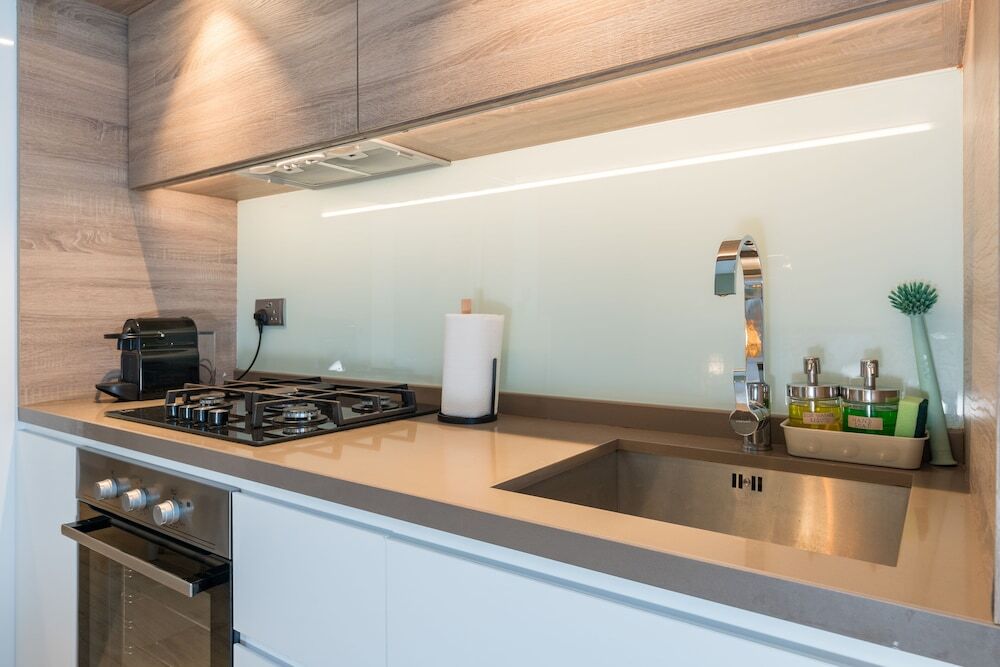 Дубай: Stunning Apt Marina view with Balcony