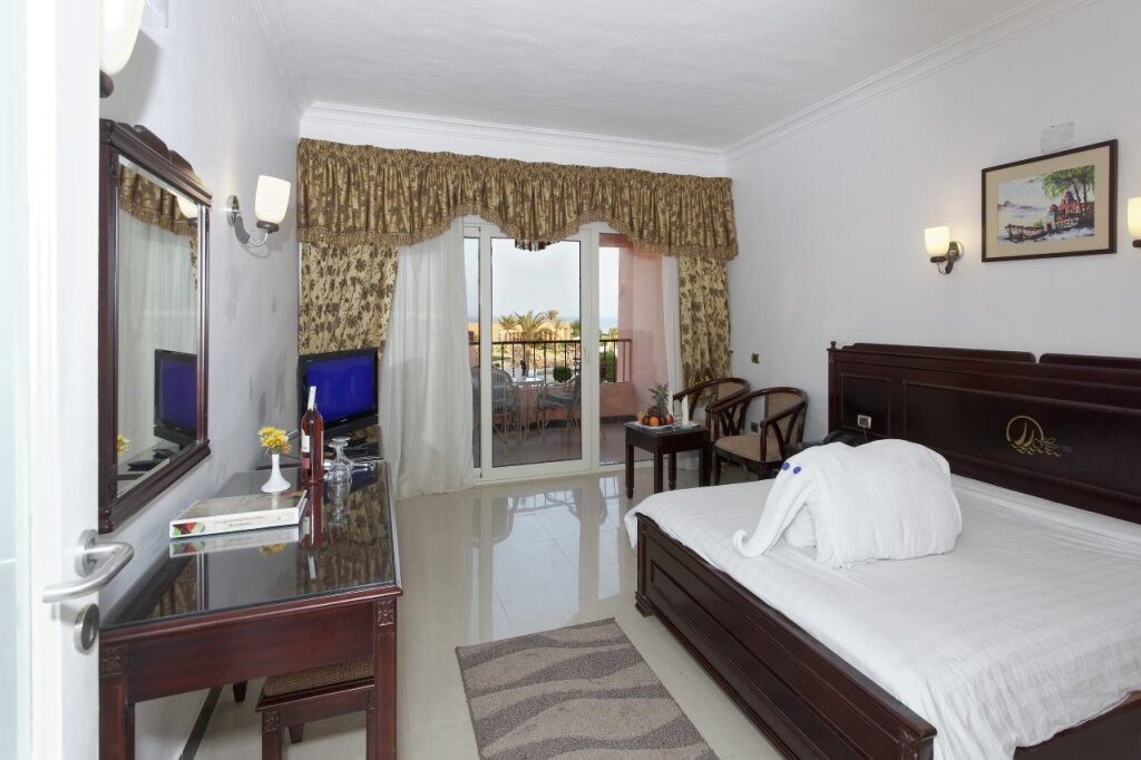 Марса Алам: The Three Corners Happy Life Beach Resort