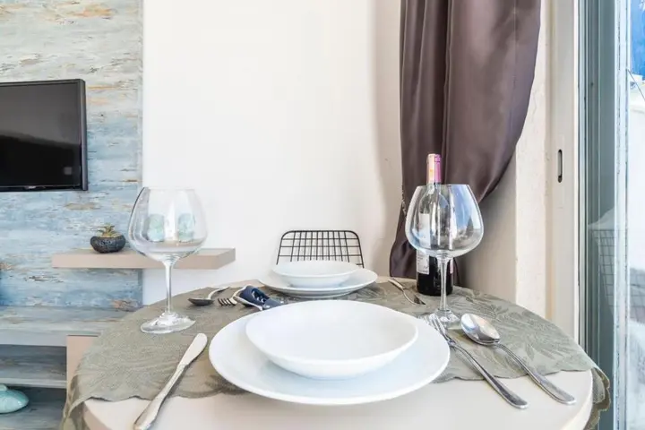 Бодрум: Seafront Flat With Fascinating Sea View in Bodrum