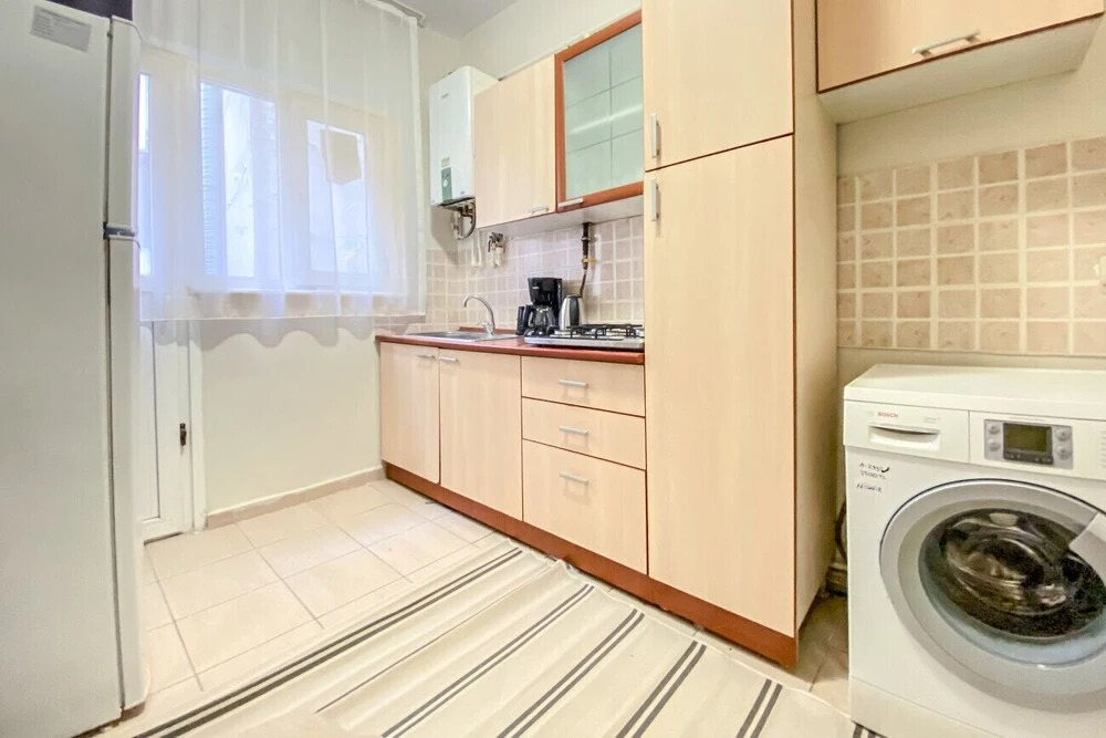 Стамбул: Sleek Flat Within Walking Distance to Pera Museum