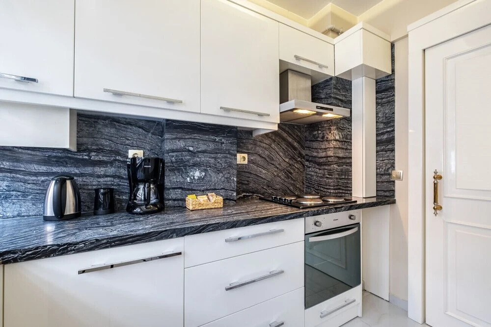 Стамбул: Captivating Flat With Balcony Near Besiktas Pier